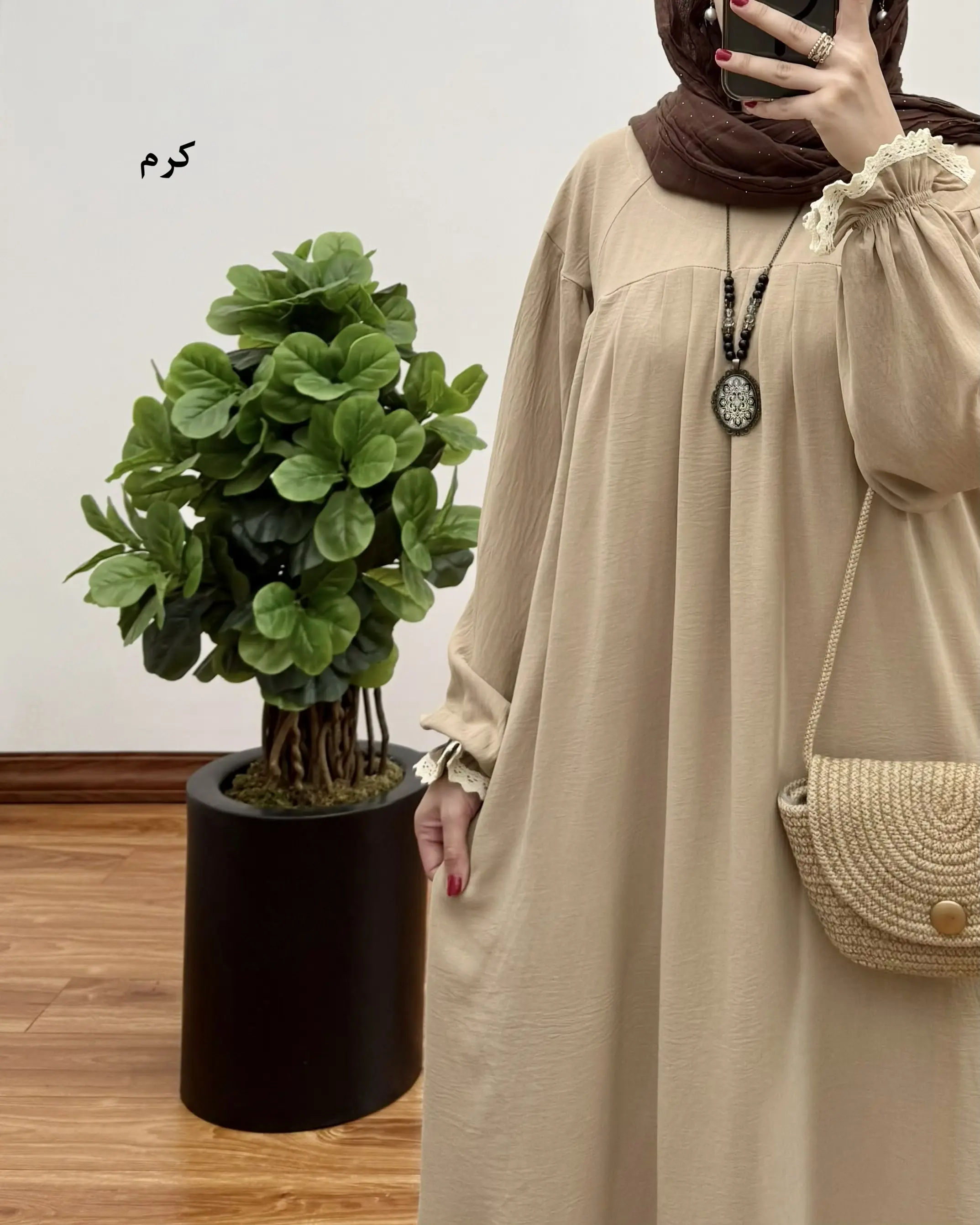 مانتو زنانه بلند ابروبادی مدل آیناز